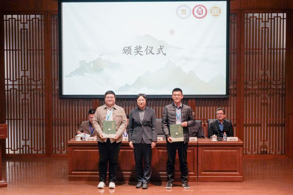 4d5473d8f96135ab7f3b1627d891b17b 4d5473d8f96135ab7f3b1627d891b17b